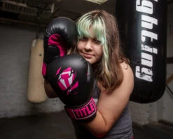 TITLE Classic Shredded Boxing Gloves -Boxing Shop CABG10BKPK 2 1