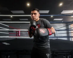 TITLE Classic Shredded Boxing Gloves -Boxing Shop CABG10BKRD 2