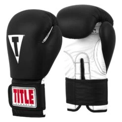 TITLE Classic Fitness Boxing Gloves 34 TITLE Classic Fitness Boxing Gloves -Boxing Shop CRBG BK WH 02