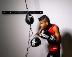 TITLE Boxing Gel Soft Strike Bag Gloves 30 TITLE Boxing Gel Soft Strike Bag Gloves -Boxing Shop CSSGBG1 BK GN