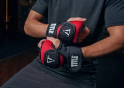 TITLE Boxing Deluxe Weighted Gloves 2.0 13 TITLE Boxing Deluxe Weighted Gloves 2.0 -Boxing Shop DWH2BKRD 2
