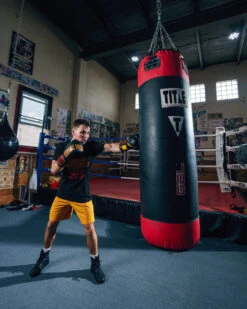 TITLE Boxing Gel World Strap Style Heavy Bag 2.0 -Boxing Shop GHBV2BKRD 2