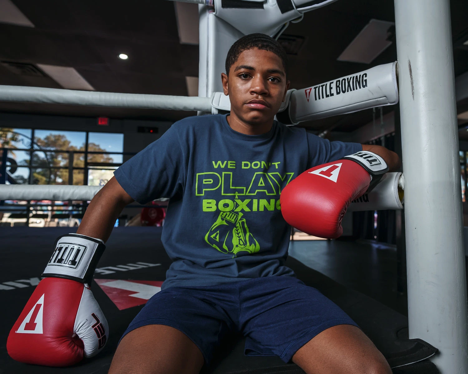 TITLE Boxing Gel World Elastic Training Gloves 18 TITLE Boxing Gel World Elastic Training Gloves - Image 16