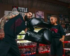 TITLE Boxing Jumbo Boxing Gloves 2.0 -Boxing Shop JBG2BK 3