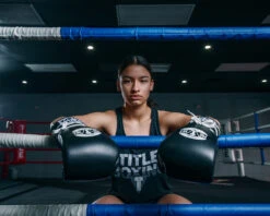 Pro Mex Professional Lace Sparring Gloves V3.0 -Boxing Shop PMTGL3BK 2