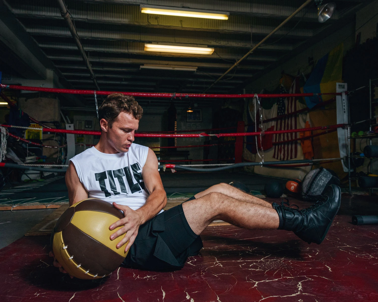 TITLE Boxing Retro Leather Medicine Balls 4 TITLE Boxing Retro Leather Medicine Balls - Image 2