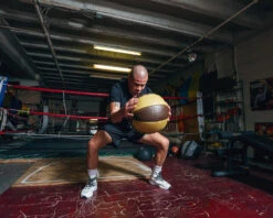 TITLE Boxing Retro Leather Medicine Balls 9 TITLE Boxing Retro Leather Medicine Balls -Boxing Shop ROSMBBR 3