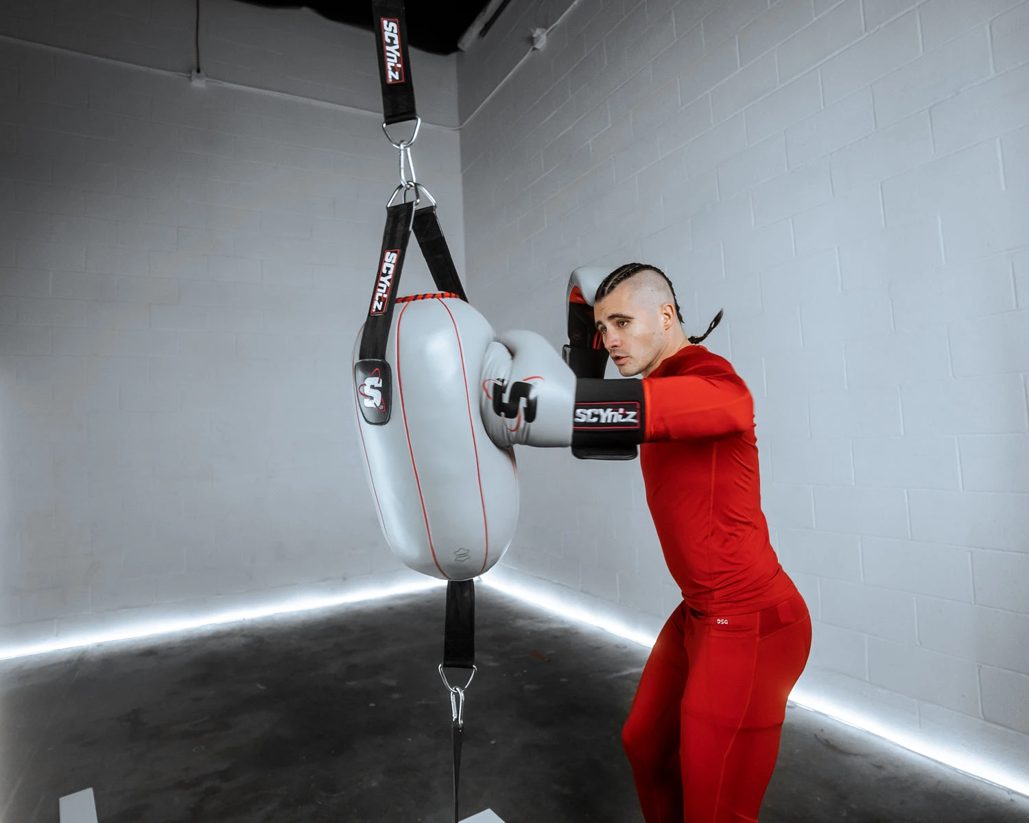 SCYntz Leather Double End Heavy Bag 12 SCYntz Leather Double End Heavy Bag - Image 10