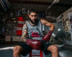 TITLE Boxing Sugar Ray Leonard Throwback Leather Bag Gloves -Boxing Shop SRLTLBGMR 5