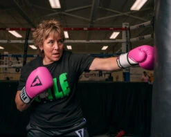 TITLE Premier Leather Super Bag Gloves 2.0 28 TITLE Premier Leather Super Bag Gloves 2.0 -Boxing Shop TSBG2PK 1