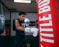 TITLE White Boxing Gloves 16 TITLE White Boxing Gloves -Boxing Shop WHWBGWH 2