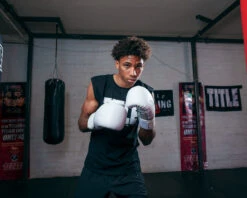 TITLE White Boxing Gloves 17 TITLE White Boxing Gloves -Boxing Shop WHWBGWH 3