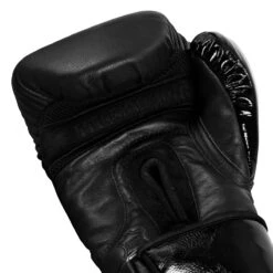 TITLE Black Heavy Bag Gloves 2.0 13 TITLE Black Heavy Bag Gloves 2.0 -Boxing Shop bkbg2 05