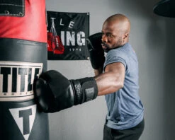 TITLE Black Phantom Bag Gloves 20 TITLE Black Phantom Bag Gloves -Boxing Shop bkpbg bk 3