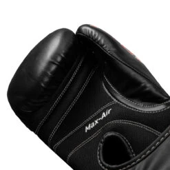 TITLE Classic Black Max Boxing Gloves 17 TITLE Classic Black Max Boxing Gloves -Boxing Shop cbmbg2 05