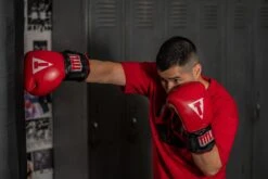 TITLE Classic Power Weight Bag Gloves 22 TITLE Classic Power Weight Bag Gloves -Boxing Shop cpwbg lifestyle