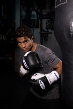 Fighting Tri-Tech Tenacious Lace Training Gloves -Boxing Shop fs3ttgl bk wh 2