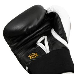 TITLE Boxing Gel World Elastic Training Gloves 24 TITLE Boxing Gel World Elastic Training Gloves -Boxing Shop gtwge bk 05